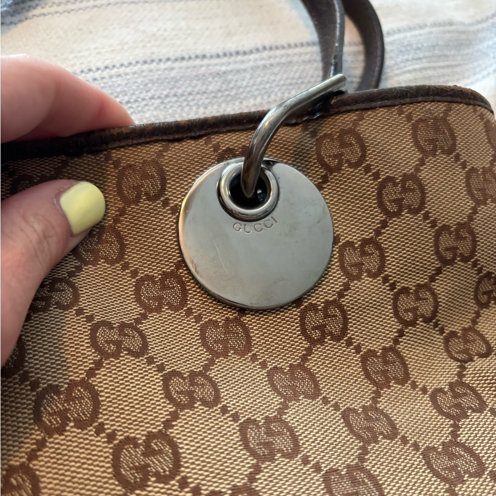 Gucci Tan and Brown GG Monogram Tote - Picture 3 of 9